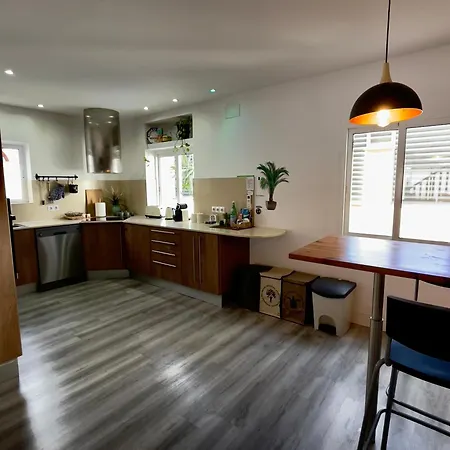 Paradise, Urban Oasis By -toprentalsbarcelona- Holiday home *