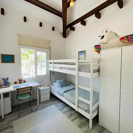 Holiday home Paradise, Urban Oasis By -toprentalsbarcelona-