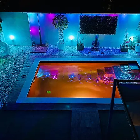Holiday home Paradise, Urban Oasis By -toprentalsbarcelona- *