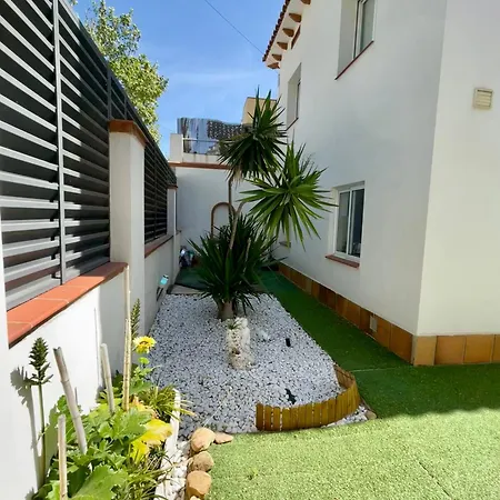 Paradise, Urban Oasis By -toprentalsbarcelona- Holiday home Esplugues de Llobregat