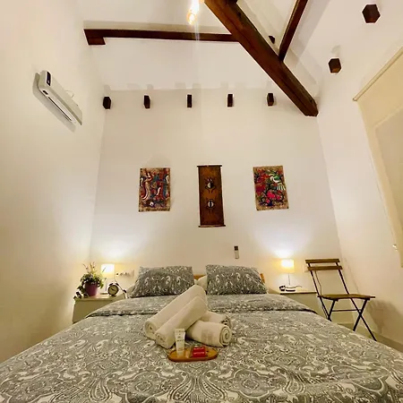 Holiday home Paradise, Urban Oasis By -toprentalsbarcelona- Esplugues de Llobregat